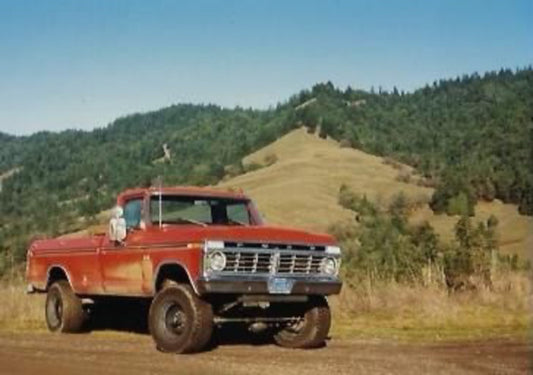 Garrett Duncan's 1975 Highboy and His Buddies 1976 Highboy - BodyByHighboy